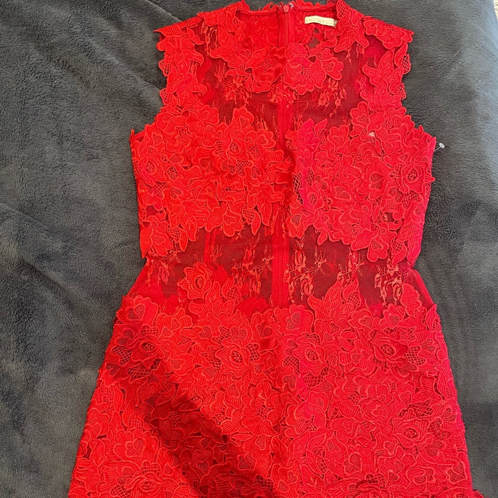 Lace red dress